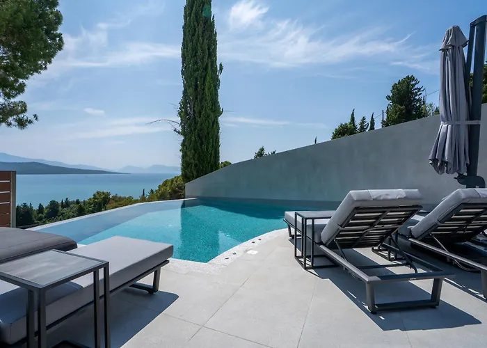 Ionian Grand - Helena *